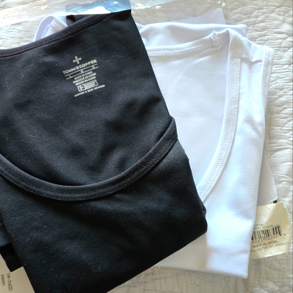 Tommie Copper 2 Pack  Black and White Compression Tanks